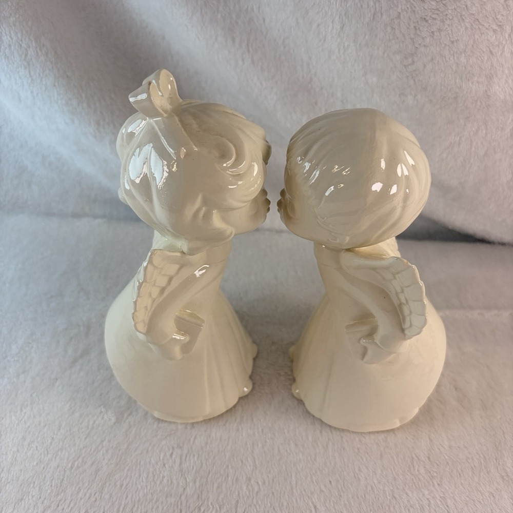 Vintage 70s White Ceramic Kissing Angels Figurine Pair Boy & Girl Cherub Statues